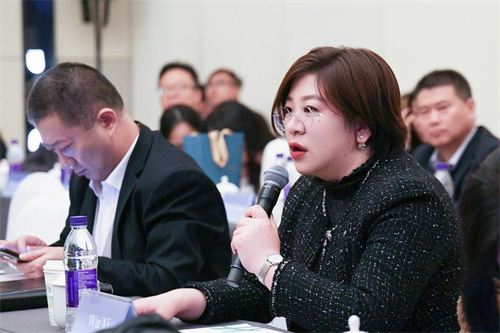 天狮集团副总裁、中国区总裁吴溪女士座谈会发言3.jpg