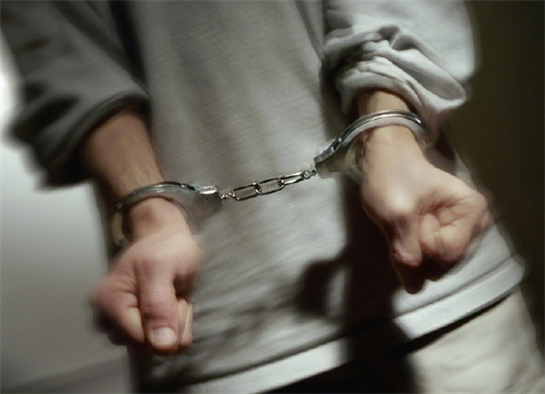 职业打假人敲诈勒索提供“特殊服务”的美容院，已被判刑