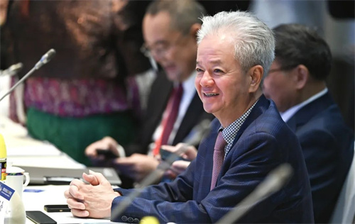 南方日报对话古润金董事长 刊登完美公司整版报道2.jpg