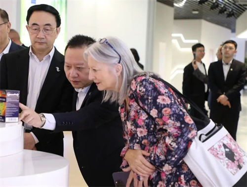 新西兰赴华经贸考察团一行访问安发生物10.jpg