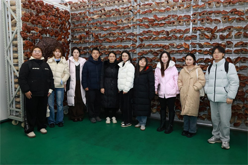 西南民族大学研究生团队调研安惠灵芝产业发展