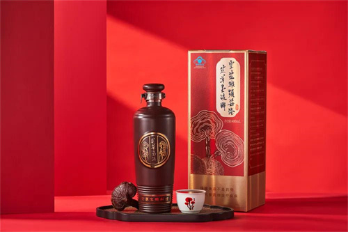 安惠芝草玉液牌灵芝猴头菇酒新装上市 现有优惠活动4.jpg