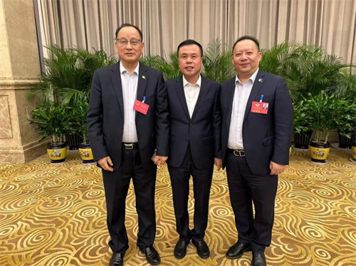 安发高益槐教授、高炜总裁受邀参加2025年宁德“两会”4.jpg