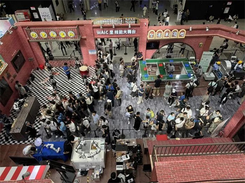 2025世界人工智能大会：“人工智能+”，未来如何“加”出实效