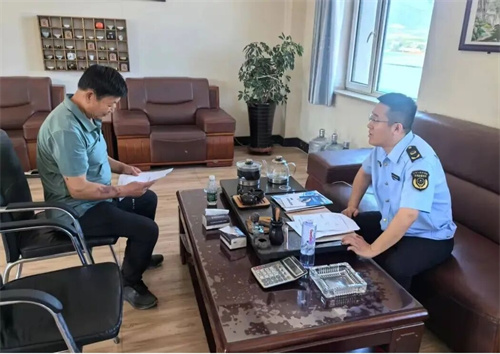 辽宁凌海市开展打击传销专项行动 护航“双节”市场安全