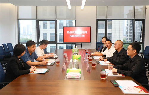 长沙市工商联副主席王准一行莅临绿之韵中心调研