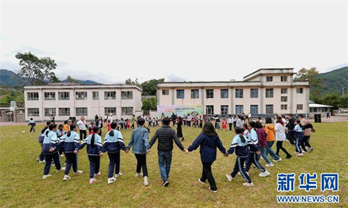 康宝莱“爱心餐”公益项目温暖探访云南景谷暖里小学