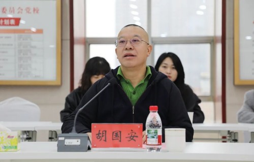 绿之韵捐10万元助力“爱在高桥·温暖36