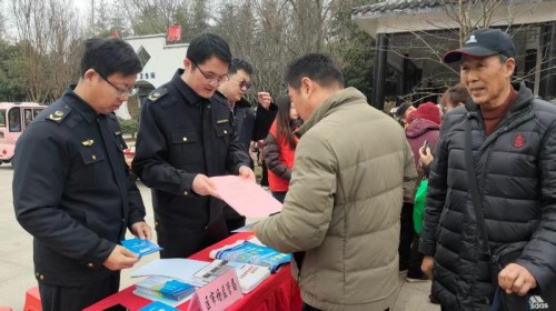 安徽滁州琅琊区市场监管局开展打击传销宣传活动