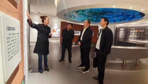 图片 1.jpg
