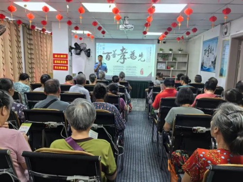 广西阳朔县公安局多元化开展反传销宣传专项活动