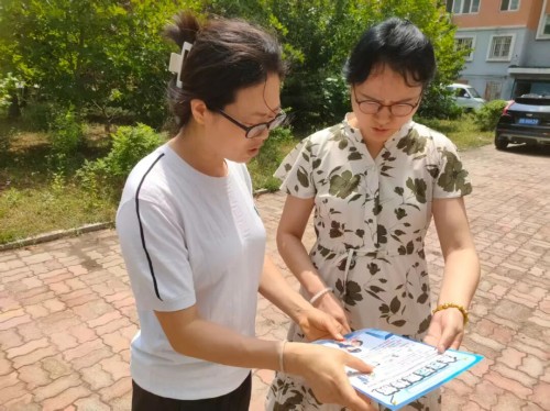 山东生产里社区开展反诈防传专项宣传活动
