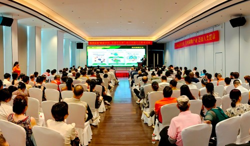 “健康中国 安惠在行动”南昌站报告会举行