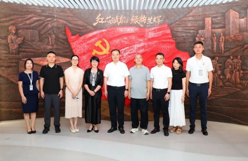 中共长沙市雨花区领导莅临绿之韵调研 助力企业做大做强做优