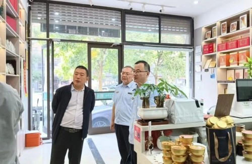 山东枣庄市市场监管局开展国庆期间保健食品专项检查